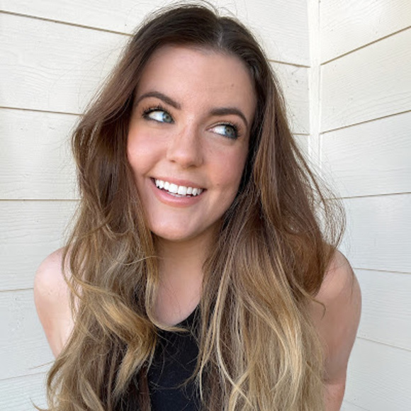 Meet your Posher, Julia - Picture 1 of 1